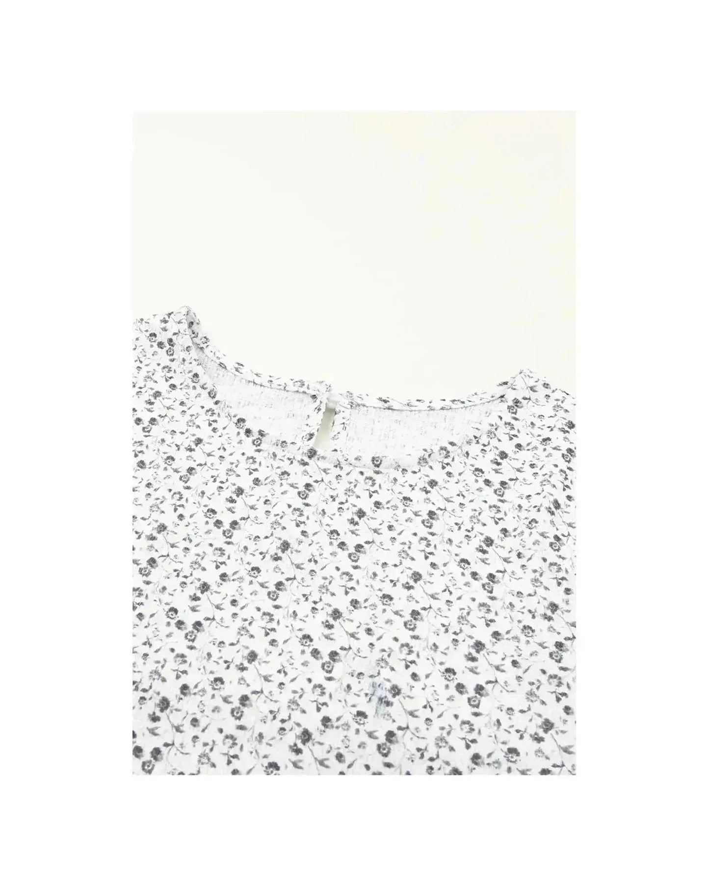 Azura Exchange Floral Printed Crinkled Ruffled Bubble Sleeve Blouse - M - Scarlett Rolling