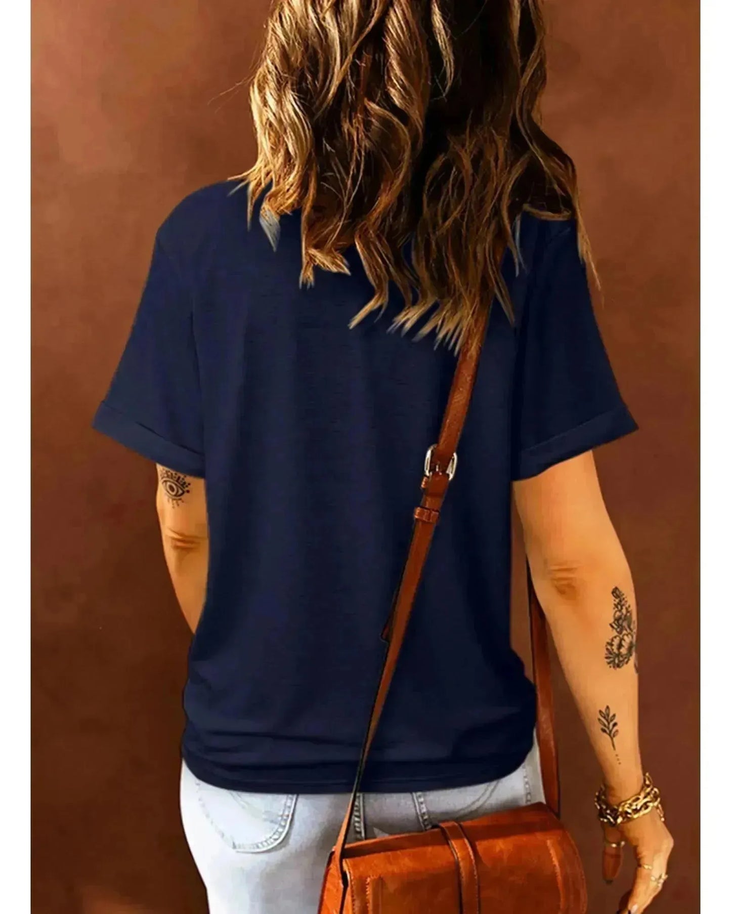 Azura Exchange Modern Crew Neck Tee - S - Scarlett Rolling