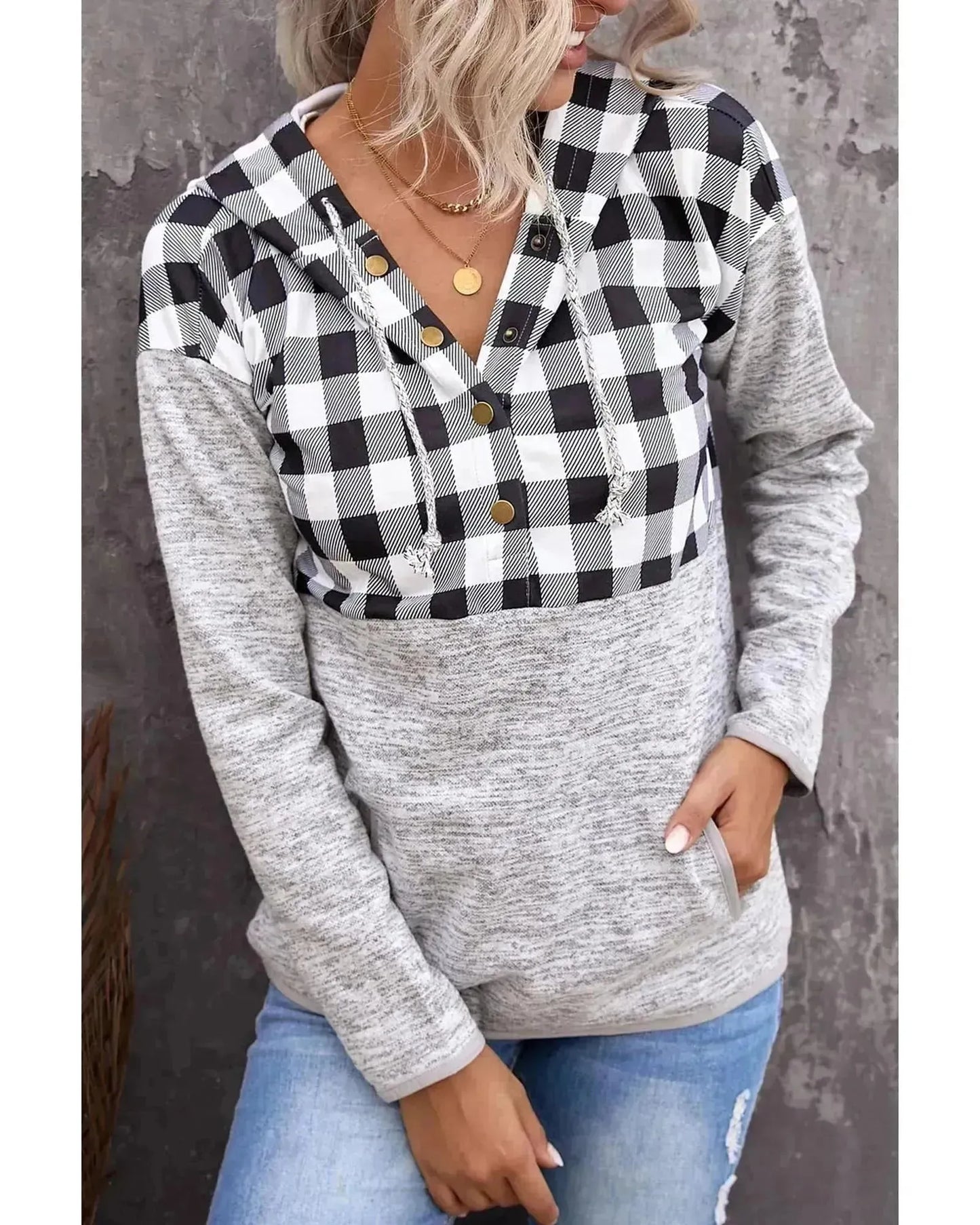 Azura Exchange Plaid Hoodie with Pocket Detailing - S - Scarlett Rolling