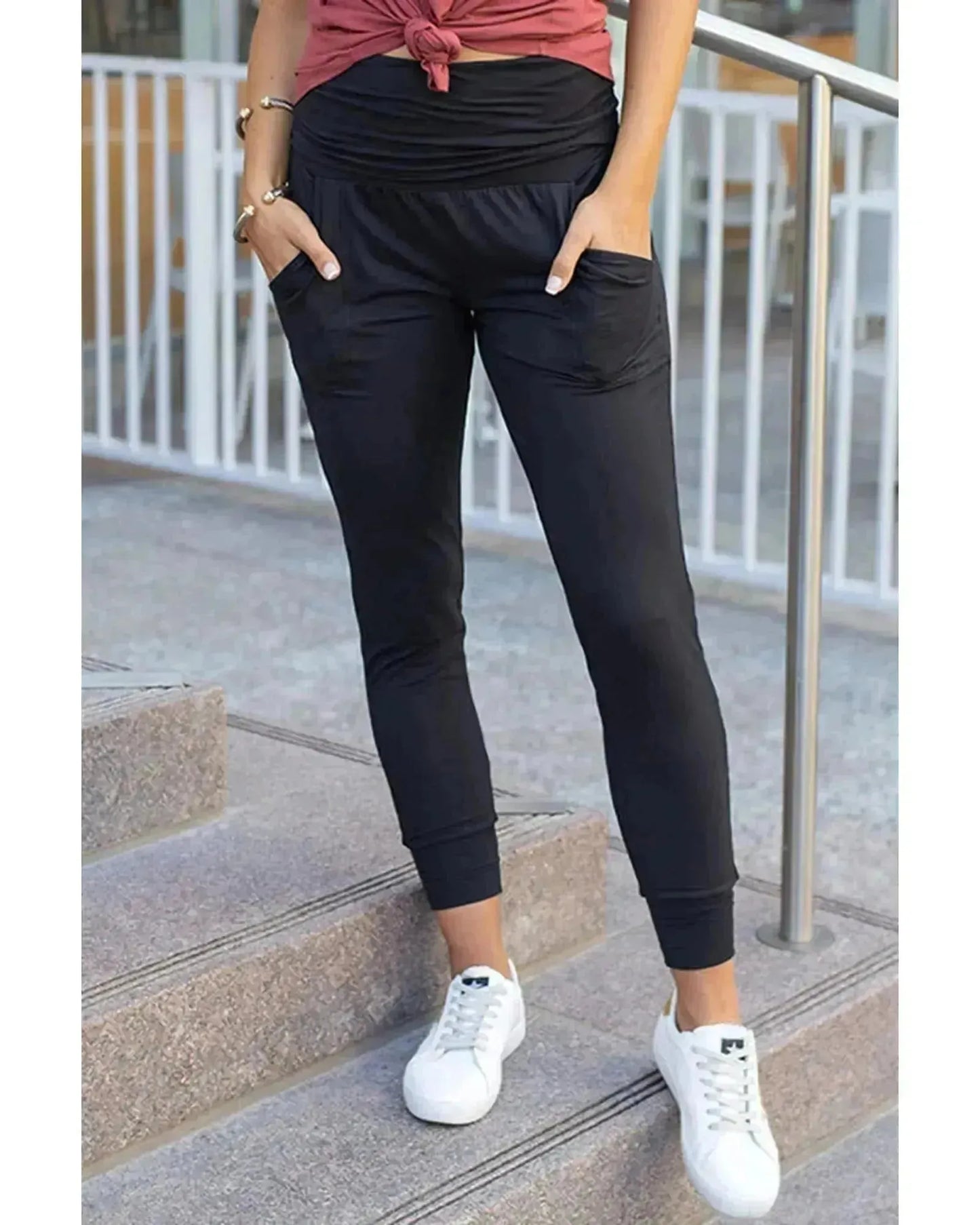 Azura Exchange Pleated Pocket Leggings - S - Scarlett Rolling