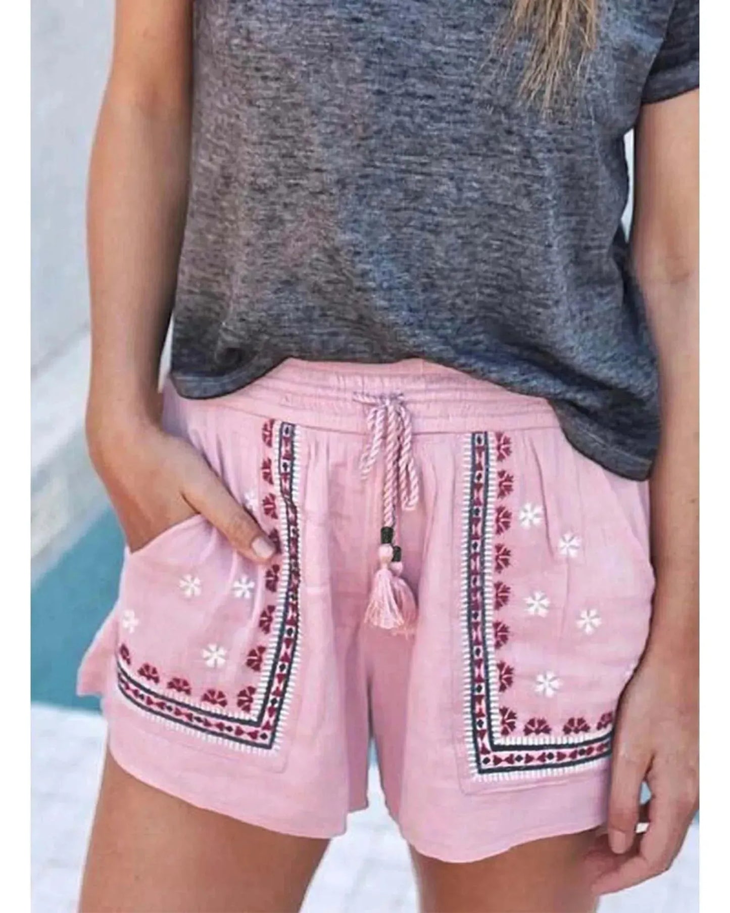 Azura Exchange Embroidered Floral Tasseled Shorts - M - ScarlettRolling