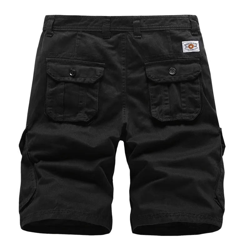 Men shorts with multi large pockets