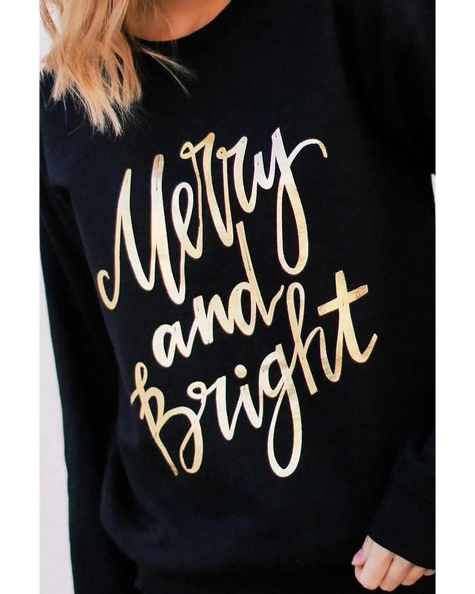 Azura Exchange Merry & Bright Print Sweatshirt - M - Scarlett Rolling