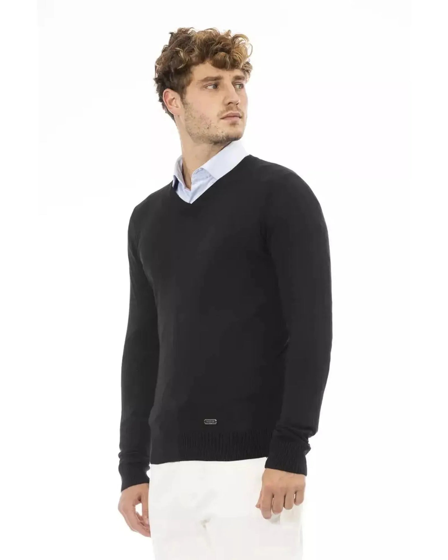 Metal Monogram V-Neck Sweater with Ribbed Details 50 IT Men - Scarlett Rolling