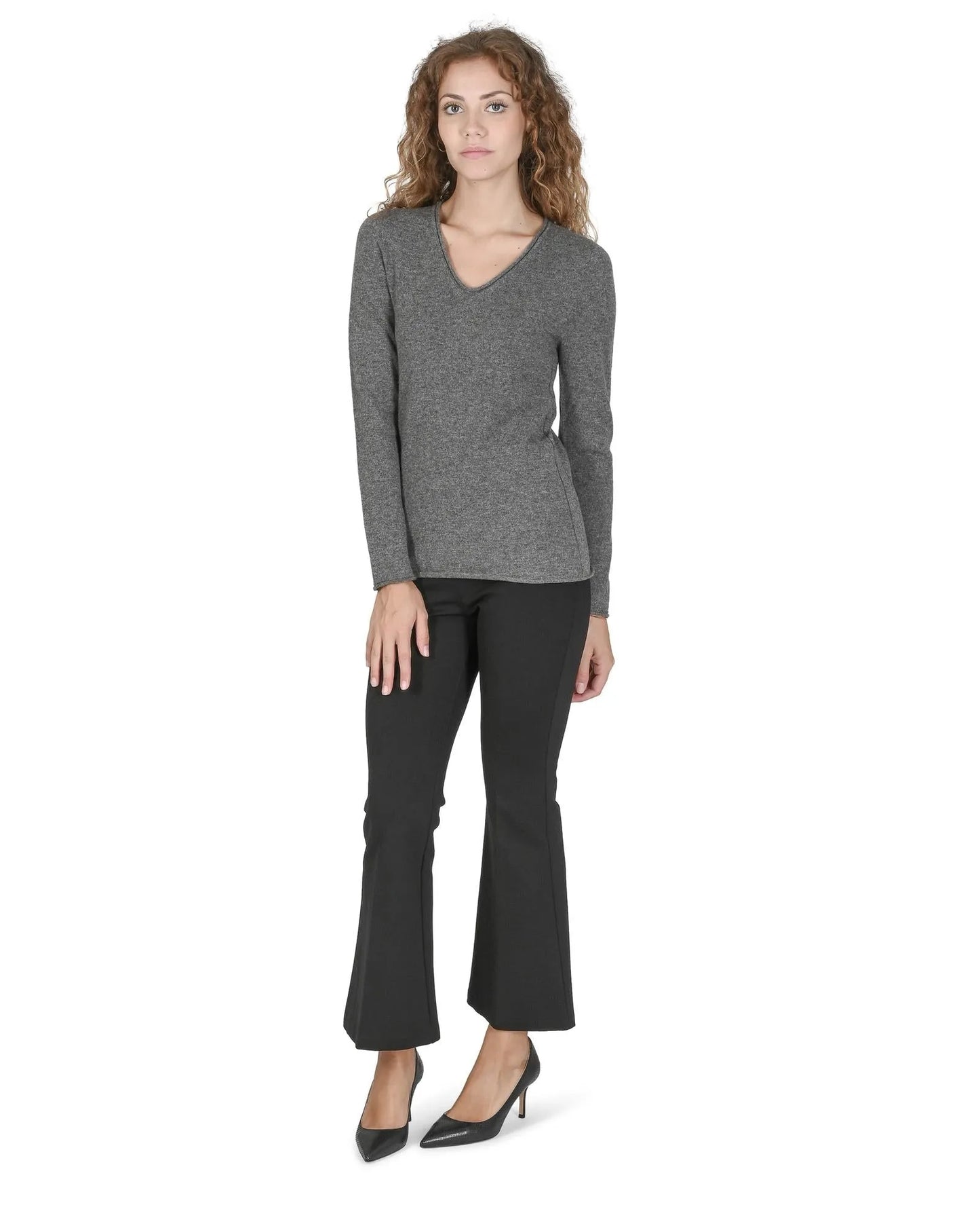 Crown of Edinburgh Cashmere Women's Cashmere V-Neck Sweater for Women in Grey - 48 EU - Scarlett Rolling