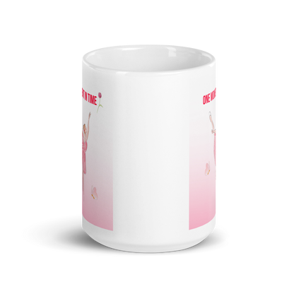 White glossy mug - Scarlett Rolling